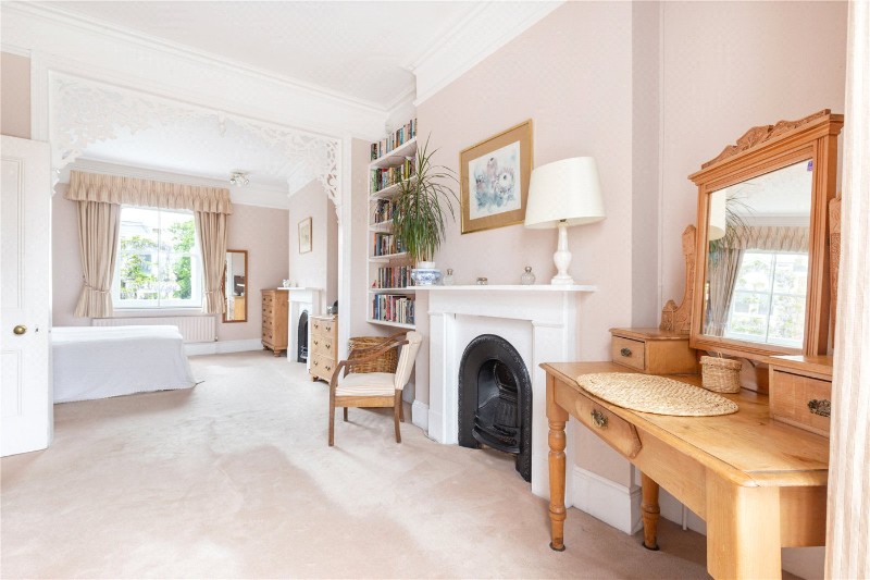 West Hill Road, London, SW18