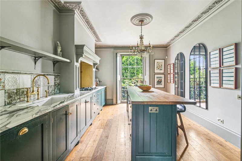 Chepstow Road, London, W2
