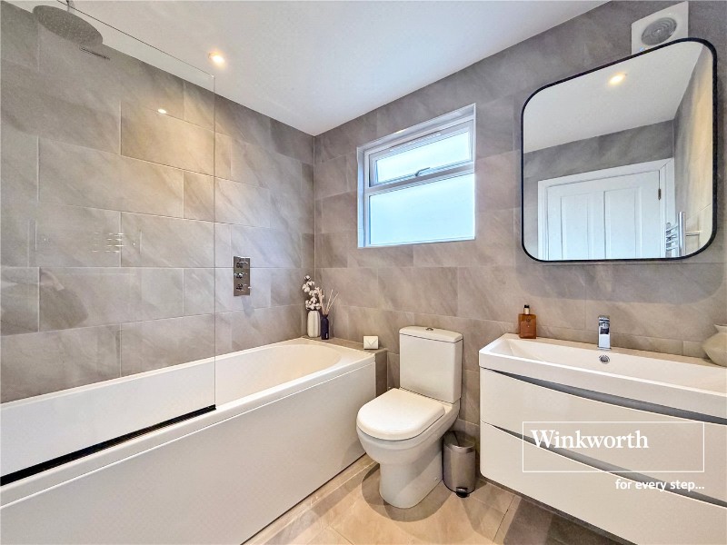 Braeside Road, West Moors, Ferndown, Dorset, BH22