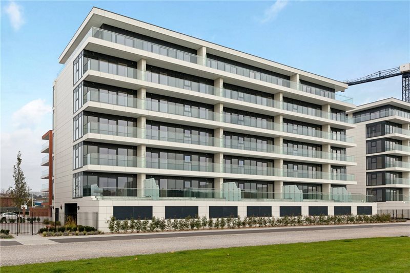 Kingman Way, Newbury, Berkshire, RG14