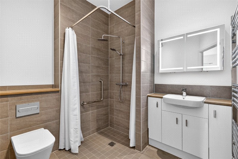 Queens Road, Weybridge, Surrey, KT13
