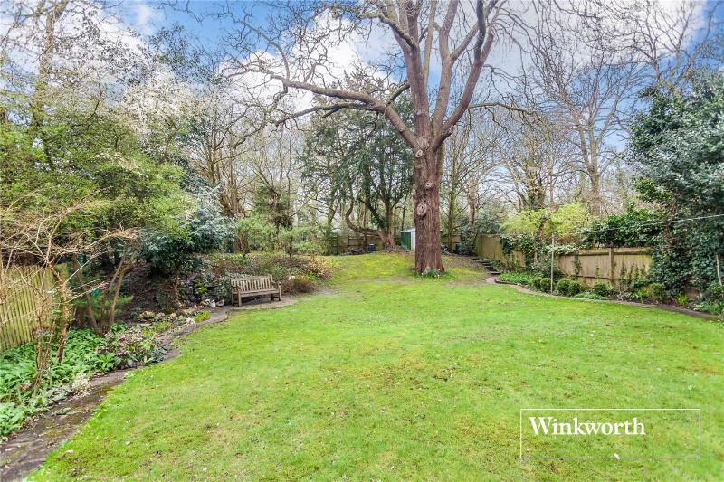 Oakdene Park, Finchley, London, N3