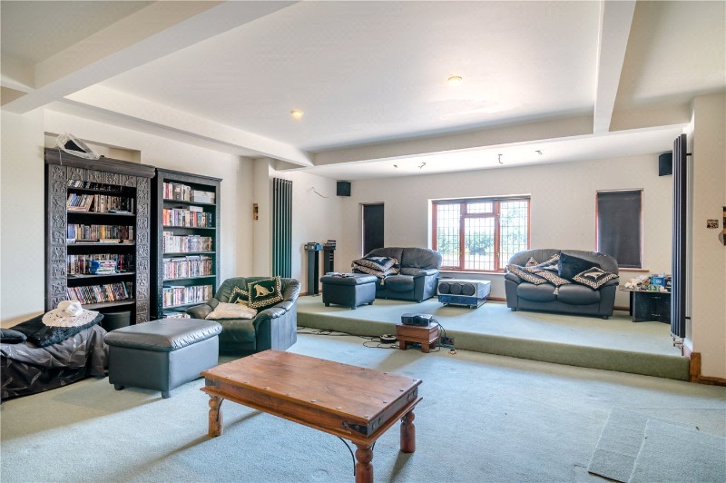 Cheltenham Road, Painswick, Stroud, Gloucestershire, GL6