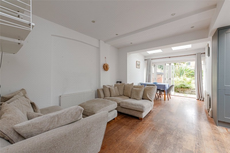 Sellons Avenue, London, NW10