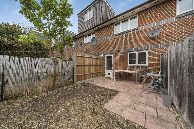 Goodwin Close, London, SE16