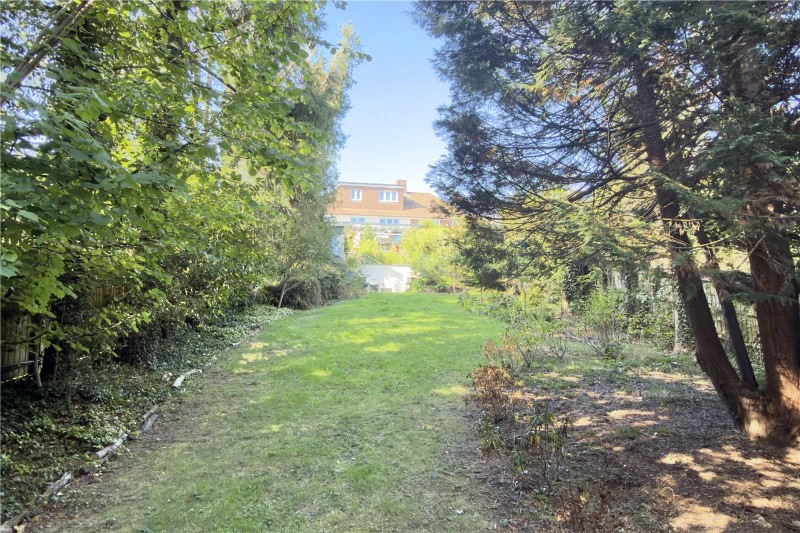 Cherry Tree Road, Beaconsfield, Buckinghamshire, HP9