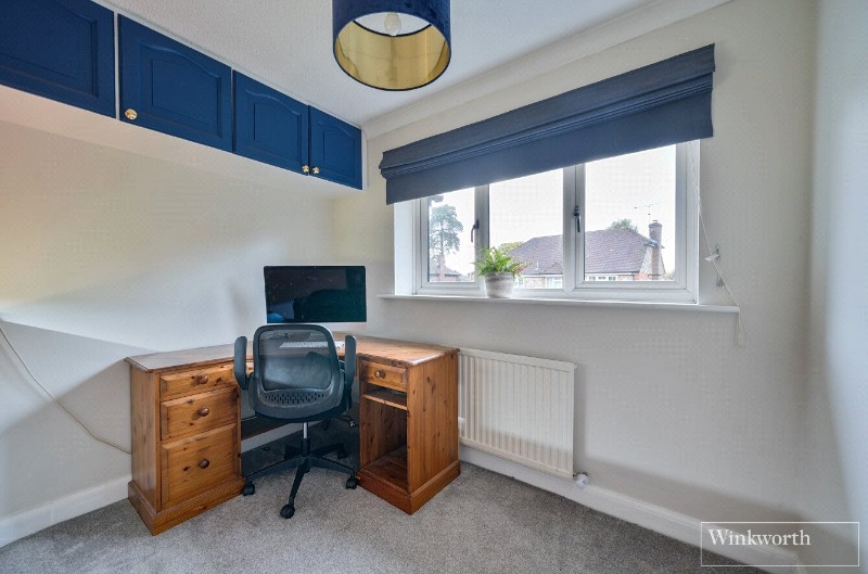 Weston Grove, Bagshot, Surrey, GU19