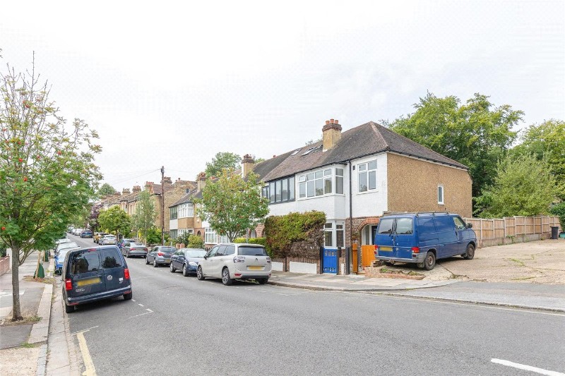Pleydell Avenue, London, SE19