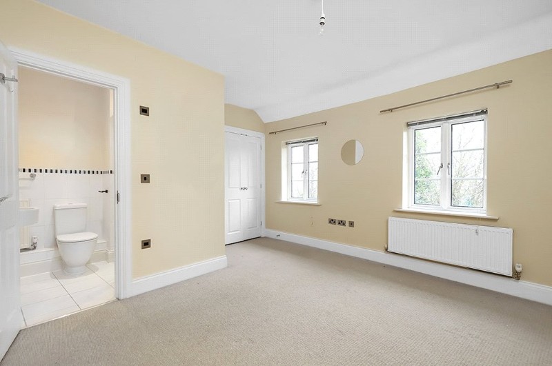 Bath Place, Winchester, Hampshire, SO22