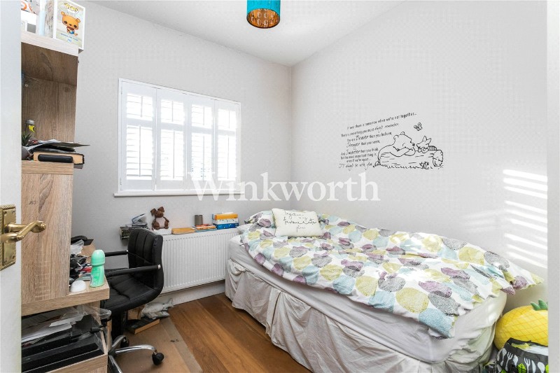 Park Avenue, London, N13