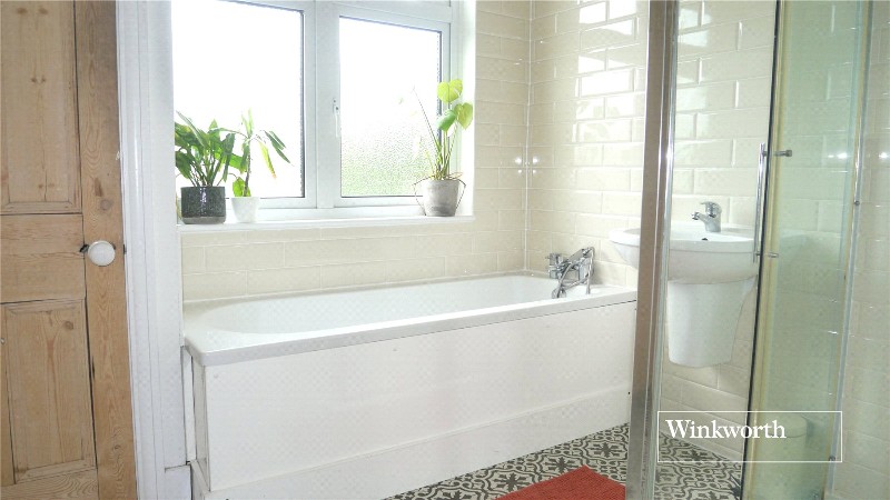 Bedford Avenue, High Barnet, EN5