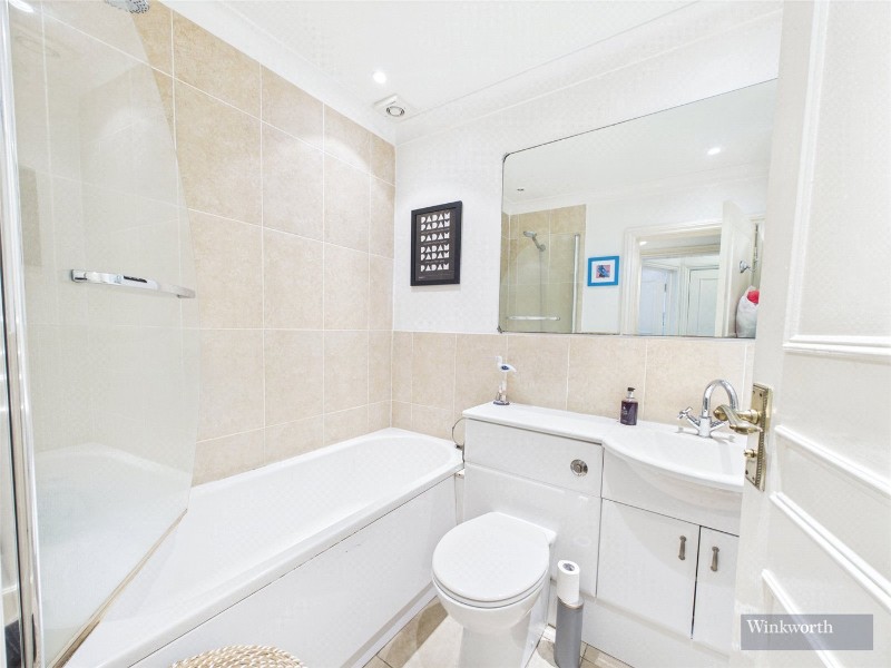 Kingsdowne Road, Surbiton, United Kingdom, KT6