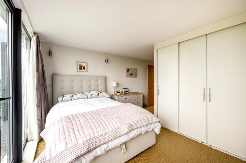 Barlby Road, London, W10