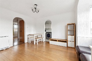 Summerhill Way, Mitcham, CR4