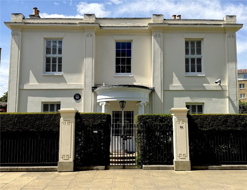 Point Pleasant, London, SW18