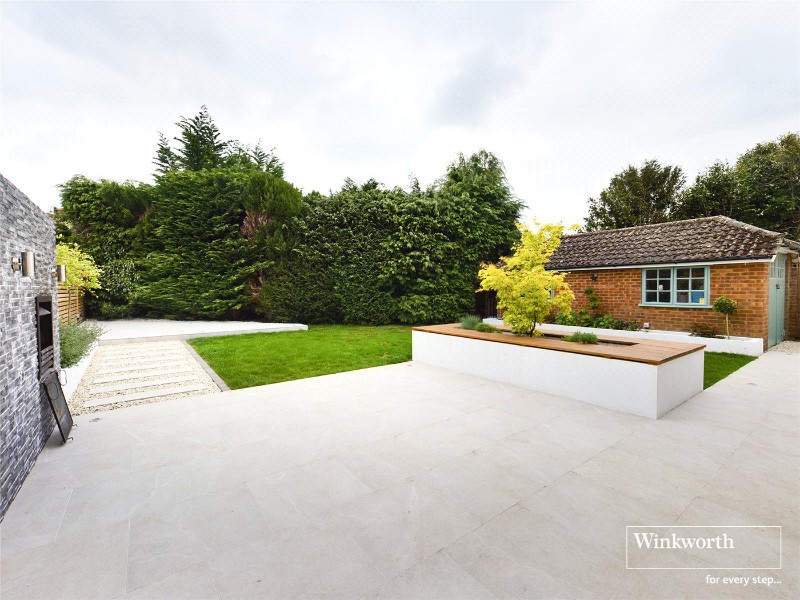Upper Woodcote Road, Caversham, Reading, Berkshire, RG4