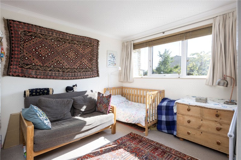 Kingslawn Close, London, SW15