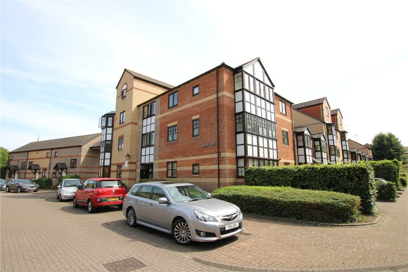 Waterside Gardens, Reading, Berkshire, RG1