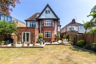 Tring Avenue, Ealing Common, London, W5