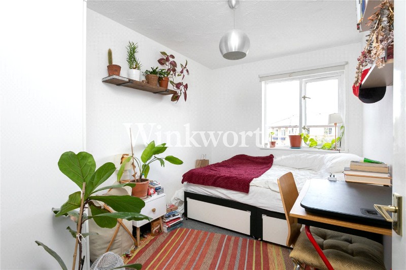 Myddleton Avenue, London, N4