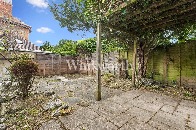 Derwent Road, London, N13