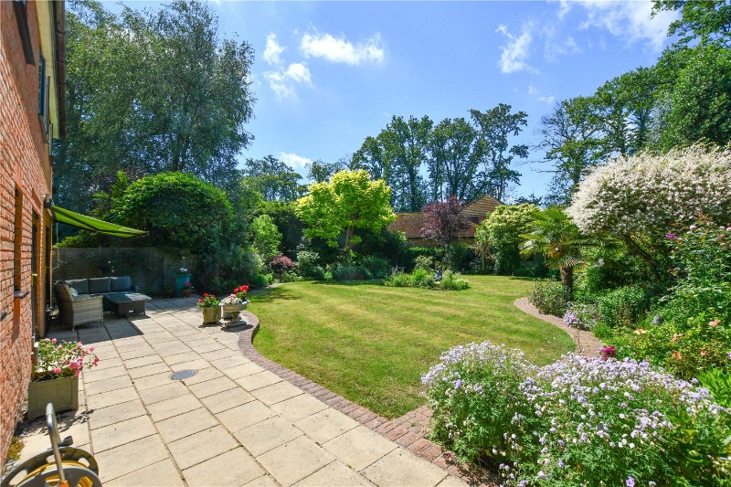 Gilbert Way, Finchampstead, Wokingham, Berkshire, RG40