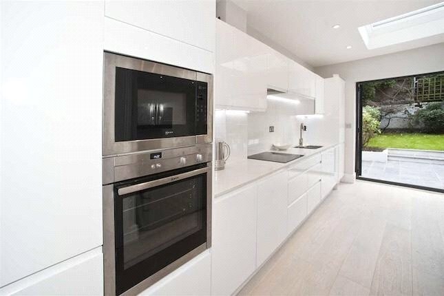 Stanlake Road, London, W12