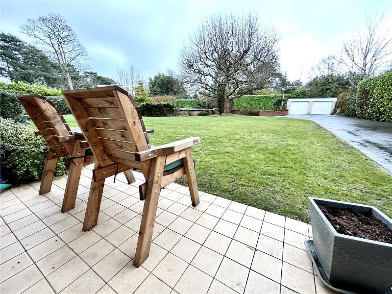 West Cliff Road, Bournemouth, BH4