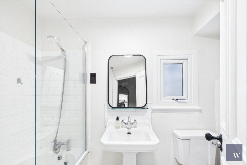 Norwood Road, London, SE24