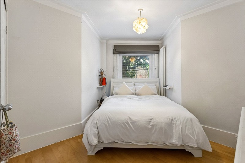 Chepstow Villas, London, W11