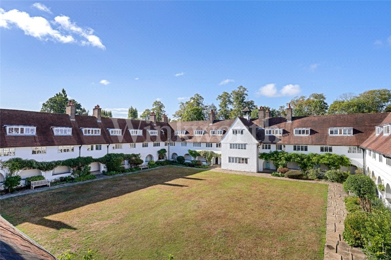 Heath Close, London, NW11