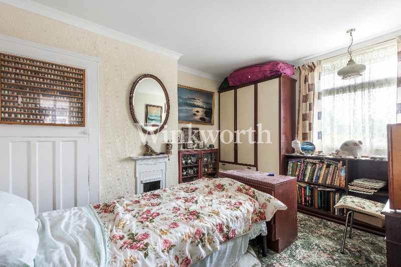 Latymer Way, London, N9