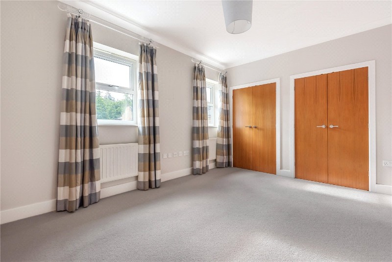 St. James Gate, Sunningdale, Berkshire, SL5