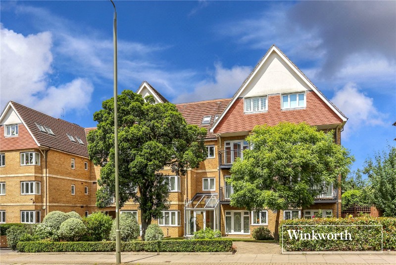 Beach Lodge, 66 Hendon Lane, Finchley, London, N3