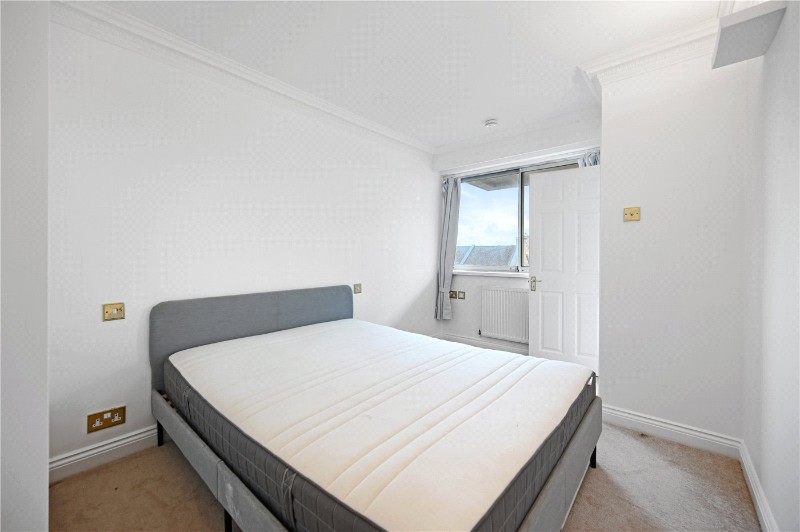 Campden Hill Road, Kensington, London, W8
