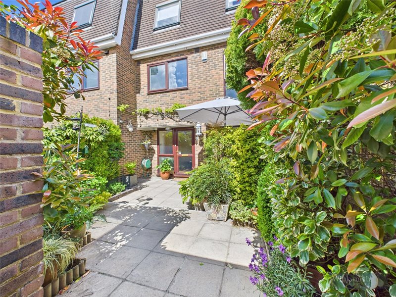 Ditton Reach, Thames Ditton, Surrey, KT7