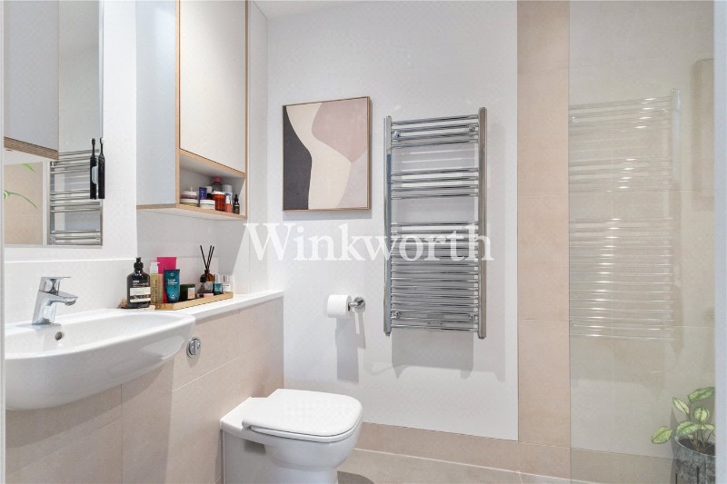 Apple Tree Road, London, N17