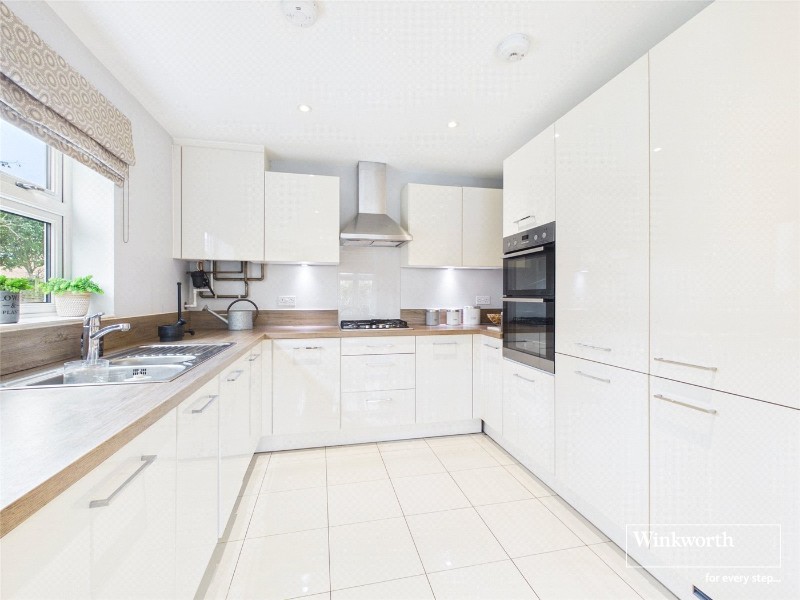 Freshers Grove, Earley, Reading, RG6