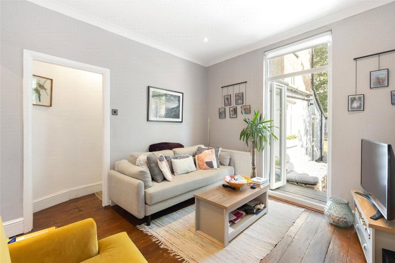 Holmesdale Road, London, SE25