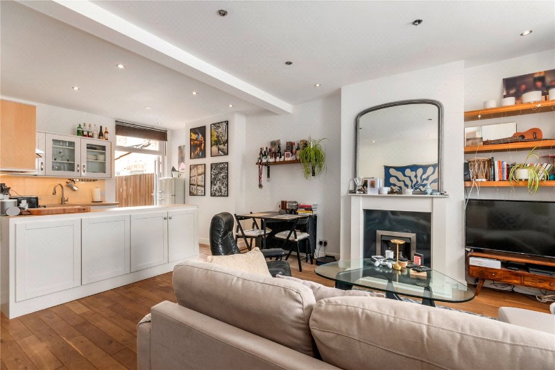 Nutwell Street, London, SW17