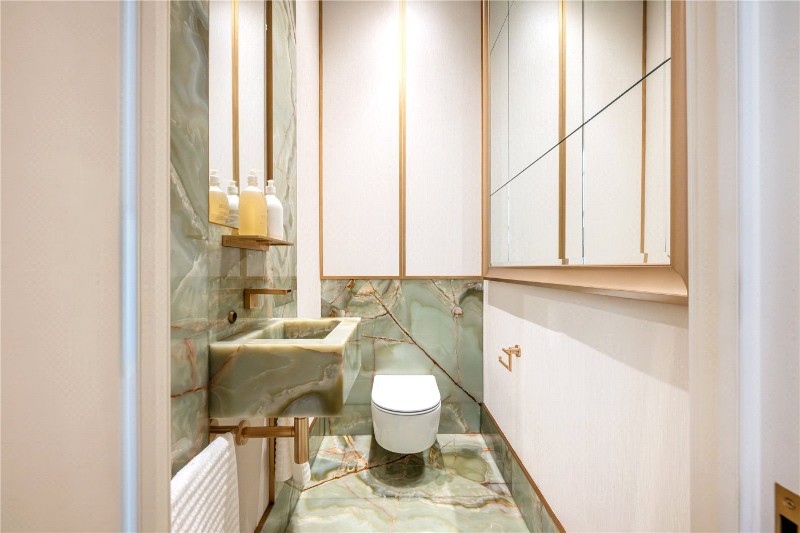 Upper Grosvenor Street, London, W1K