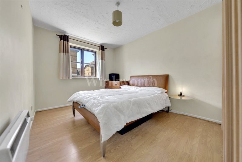 Woodvale Way, London, NW11