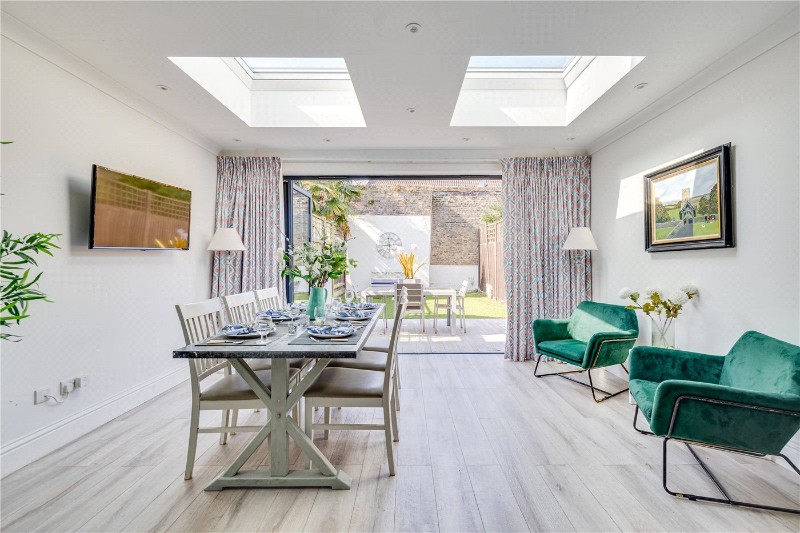 Tasso Road, London, W6