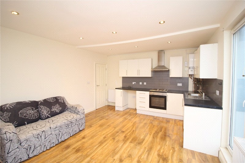 Southchurch Avenue, Southend-on-Sea, Essex, SS1