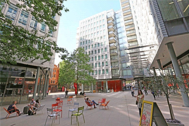 St Giles High Street, London, WC2H