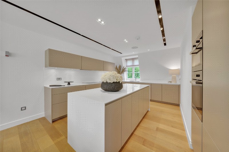 Frances Court, Maida Vale, London, W9