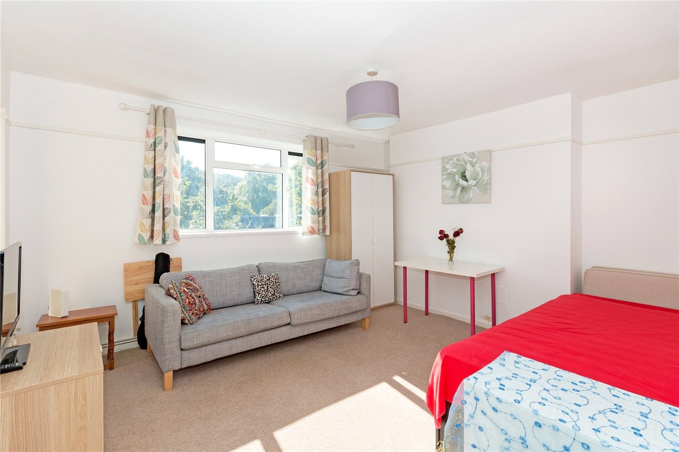 2 bedroom property for sale in Garraway House, Kingswood Estate, London