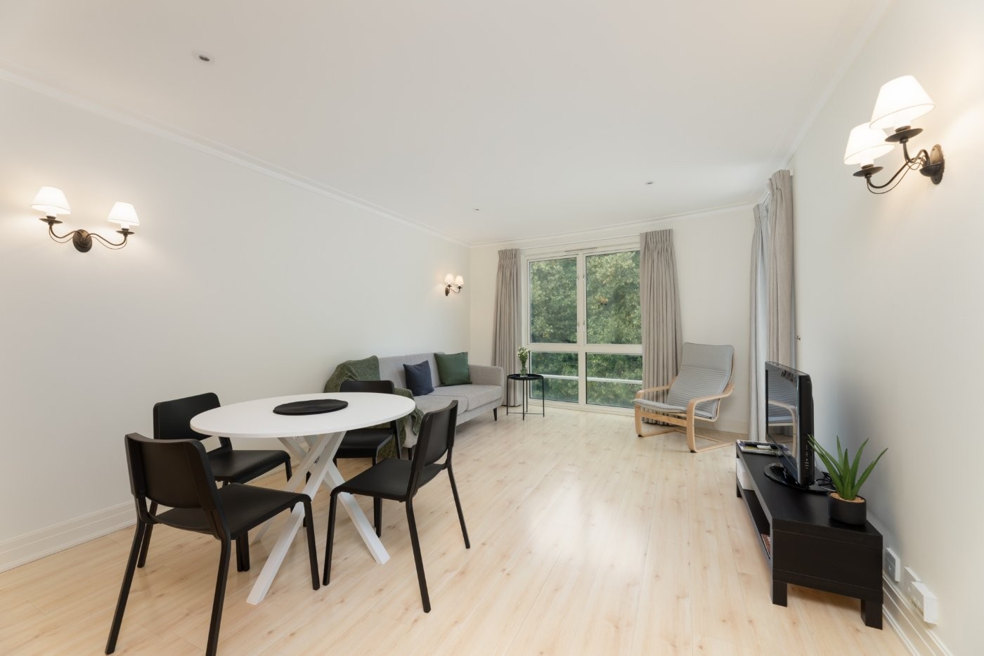 2 bedroom property for sale in Prospect Quay, 98 Point Pleasant, London