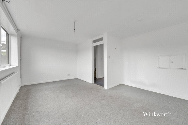 Old Farm Road, Strawberry Vale, London, N2