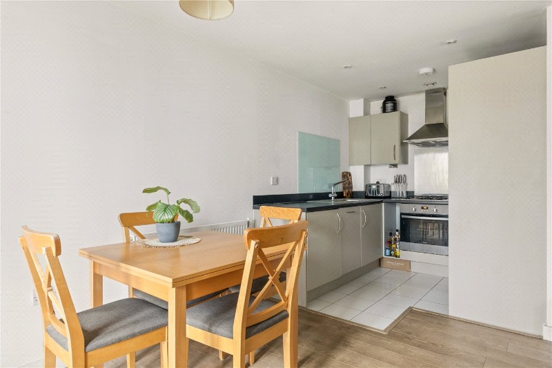 Broadwater Road, London, SW17